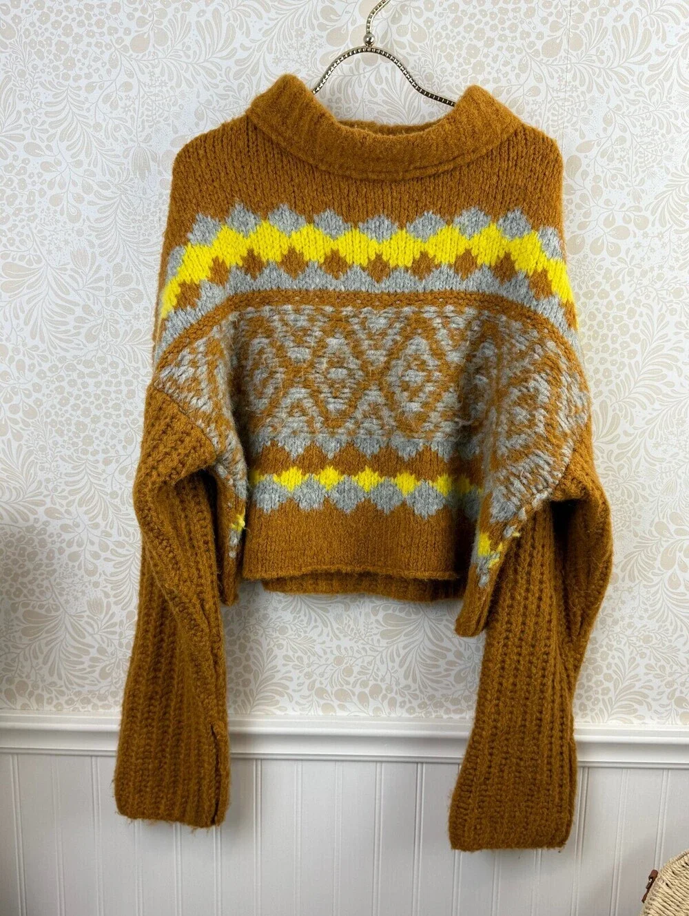 Free People Yellow and Gray Wool Blend Alpine Cropped Sweater - Size - Medium